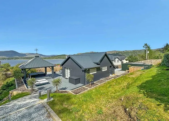 Little Fox Lodge Luxury Hideaway With Hot Tub Glencoe Near Fortwilliam (Adults Only)